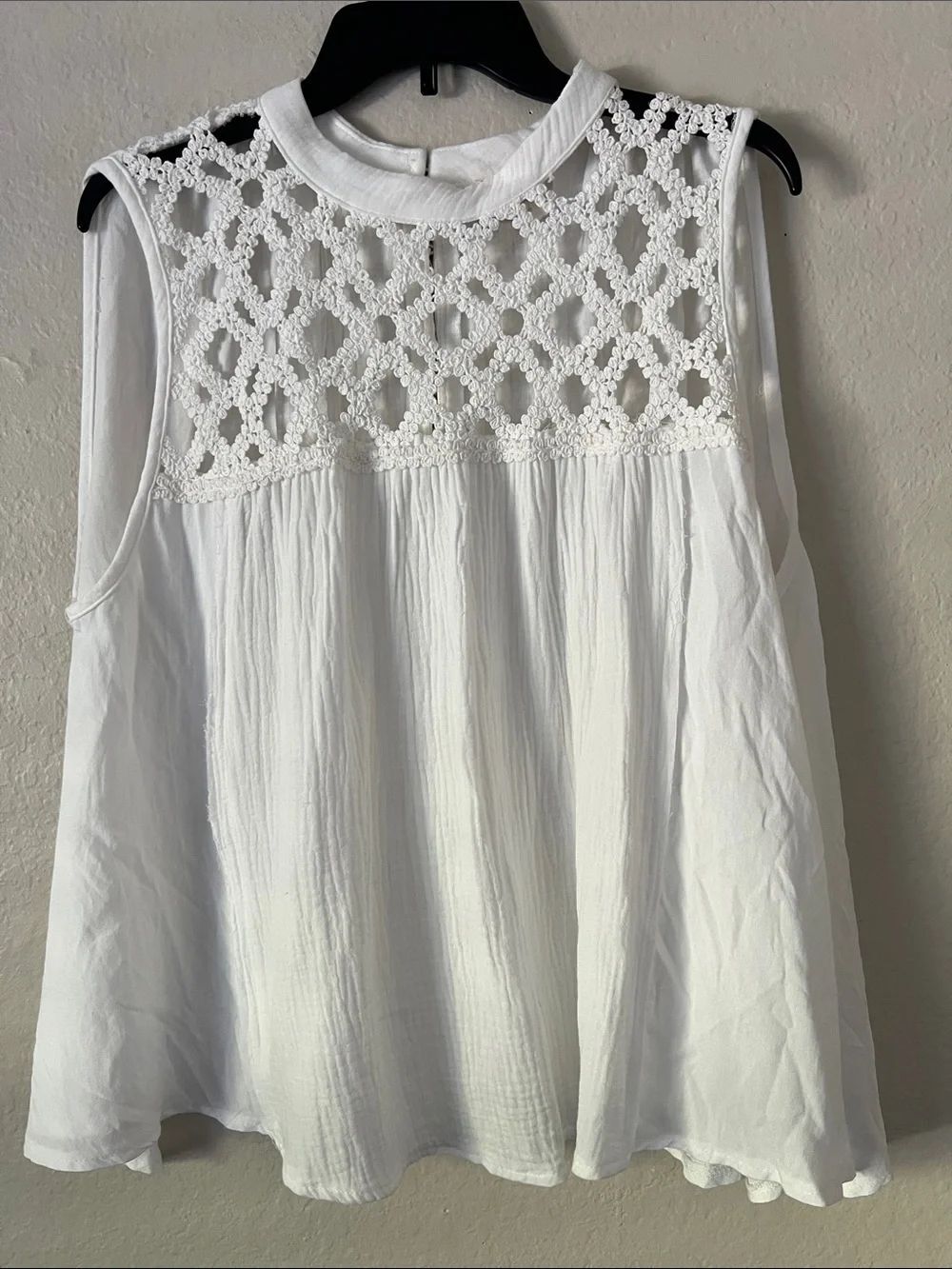 NWOT POL 100% Cotton Sleeveless Top White Size L